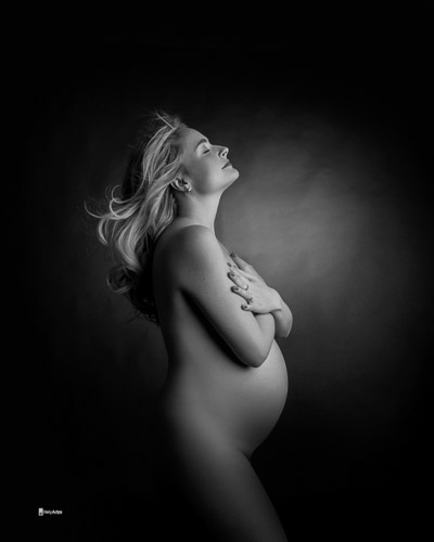 Fotografia de embarazo 9 meses en Puerto de Santa María realizada por Nely Ariza